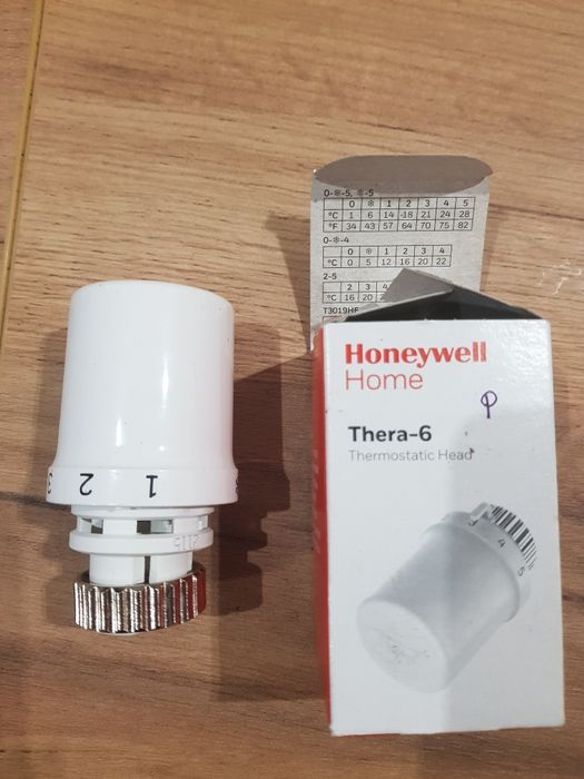 Głowica termostatyczna honeywell thera 6