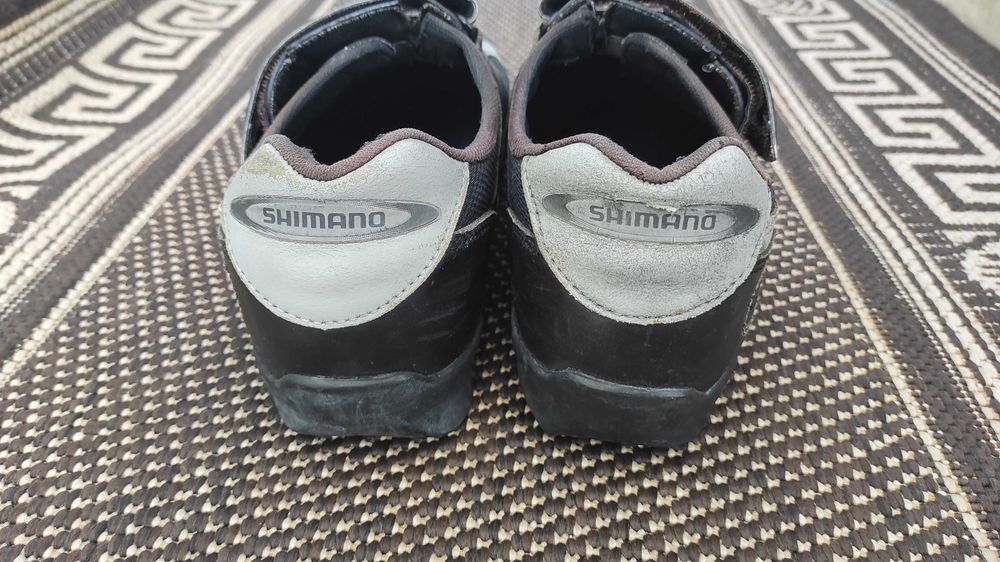 Кросівки велосипедні SHIMANO 

розмір: 45