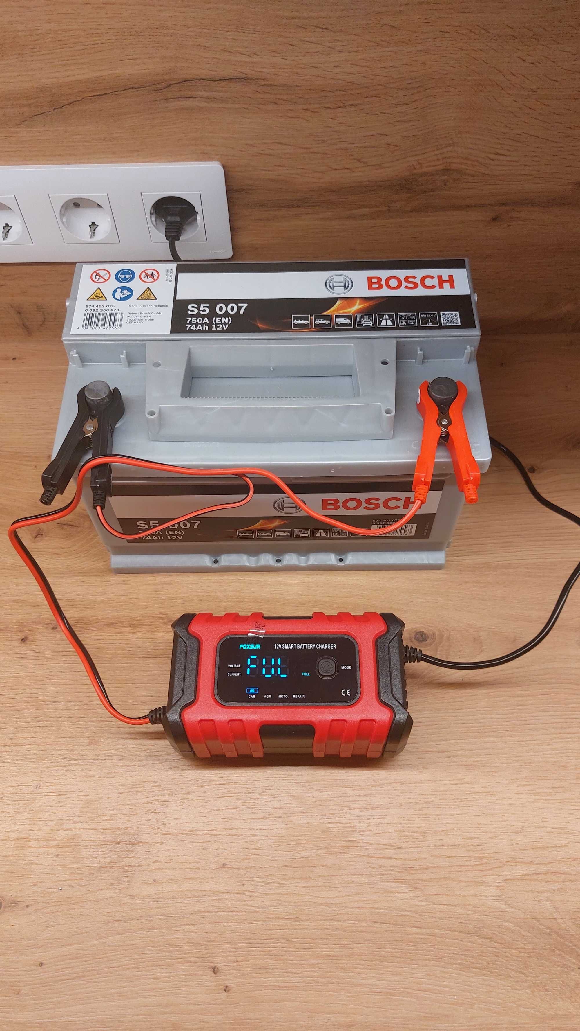FOXSUR Качественное зарядное устройство для аккумуляторов: 12V/6А!