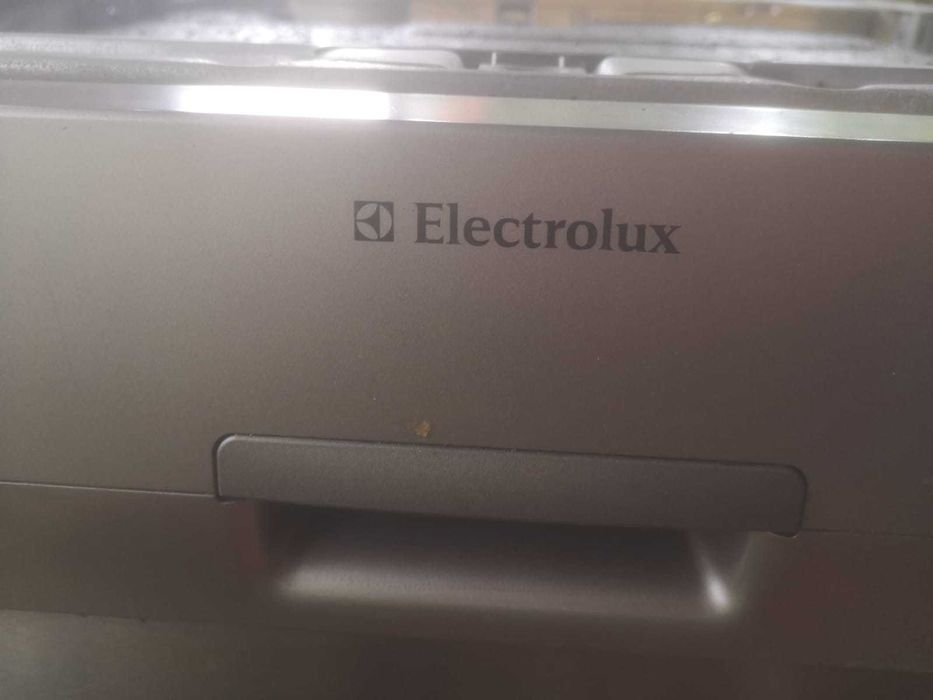 Zmywarka  do zabudowy ELECTROLUX ESF65040x Na części