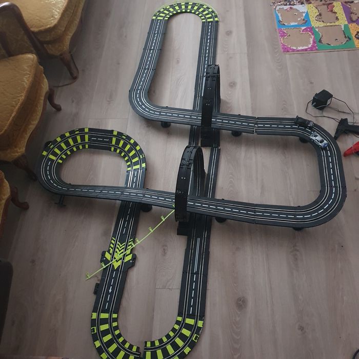 Kolejka elektryczna 2 samochody 2 tory mega duza