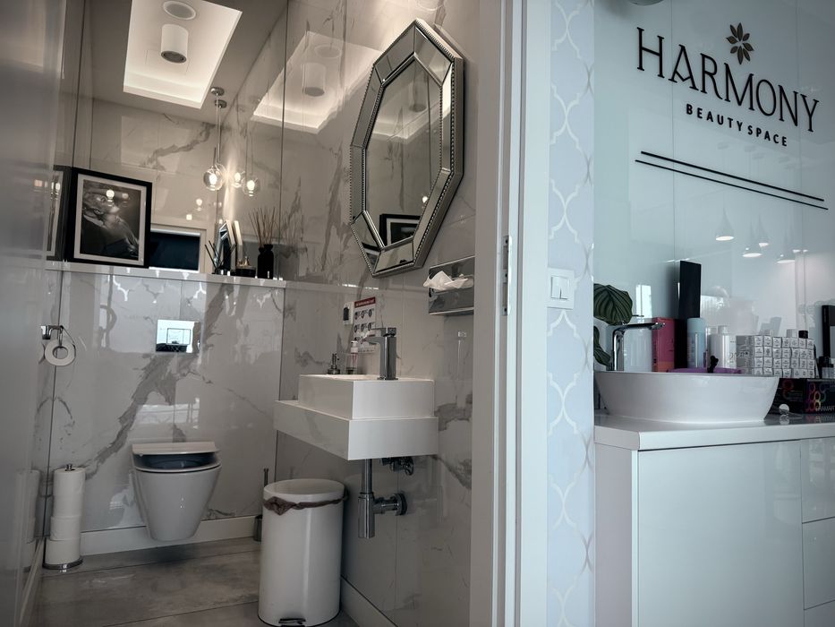 Oferta odstąpienia salonu na Woli