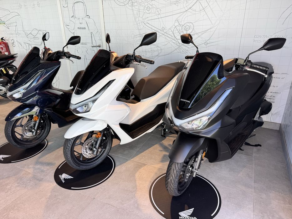 Pcx 125 cc -  2025 DX - 0 km com apenas 800€ de Entrada