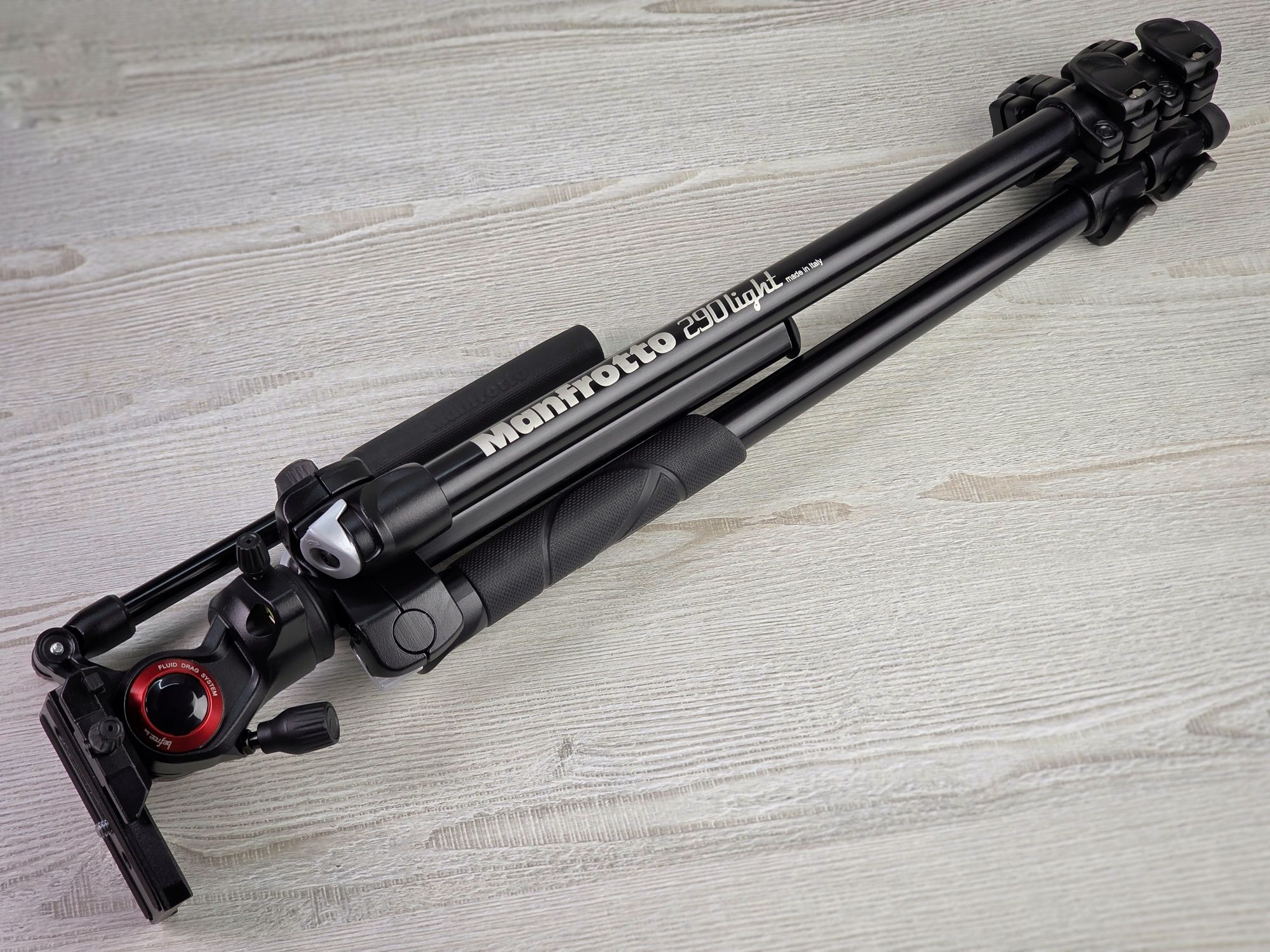 Штатив Manfrotto Befree 290 Light Black MK290LTA3US з рідинною головою