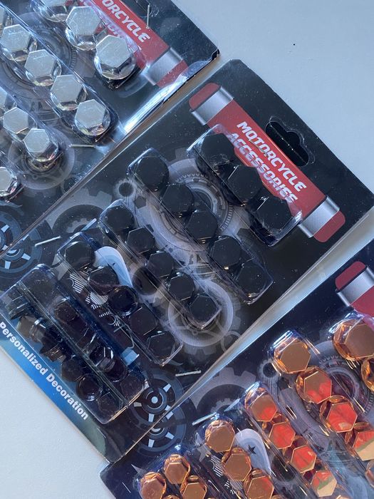 Продаж наклейок на мотоцикл