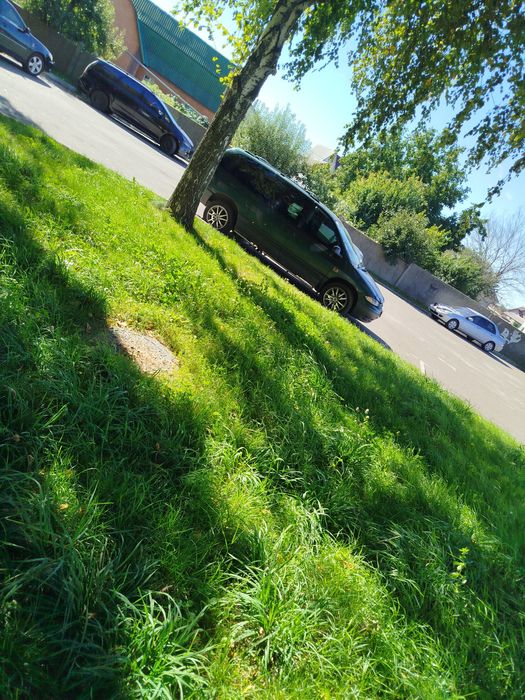 Продам Додж рам Ван 3.3 газ бензин