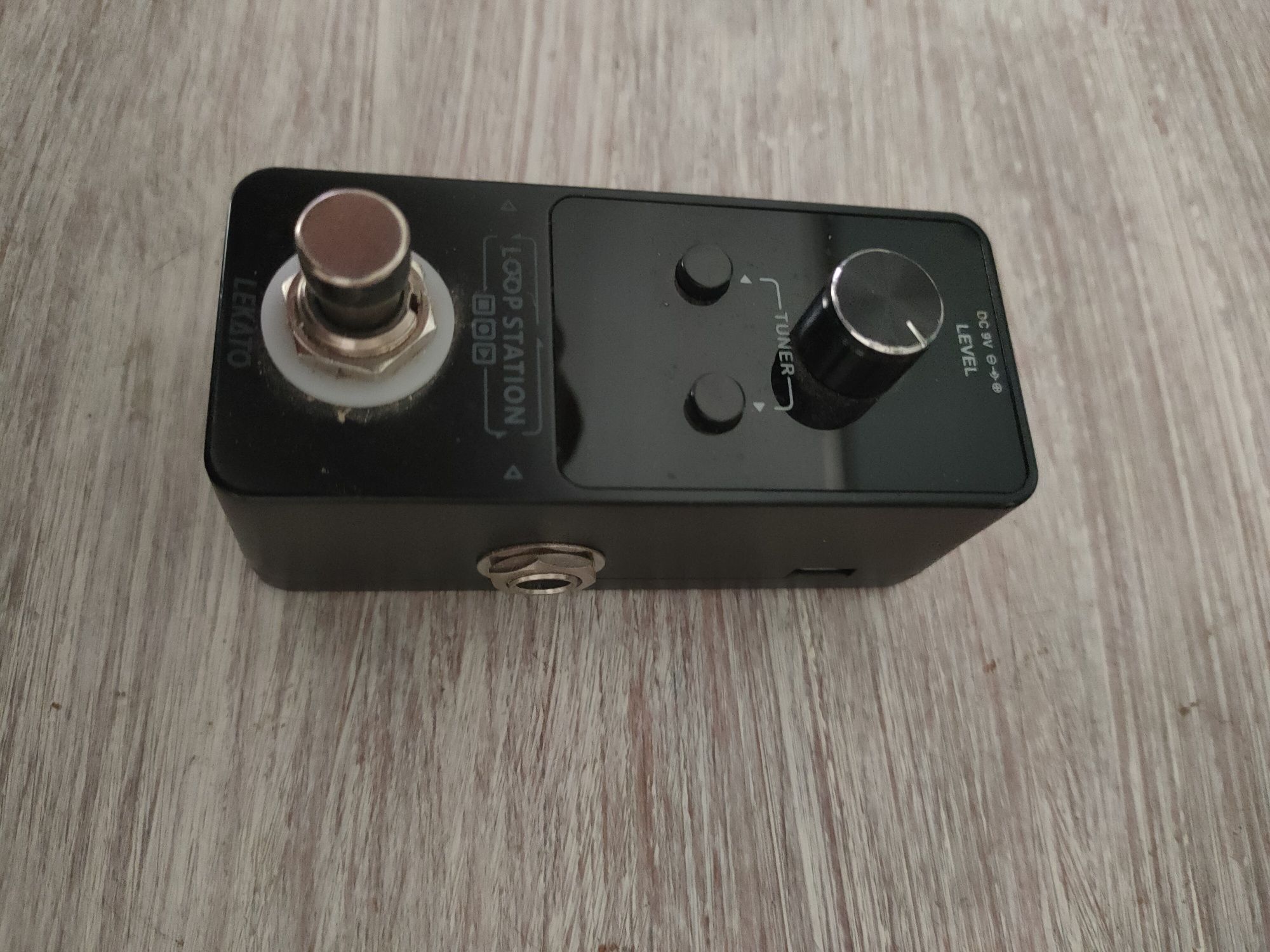 Mini pedal looper - Lekato