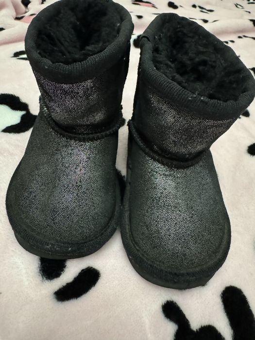 Уггі UGG оригінал 22 розмір