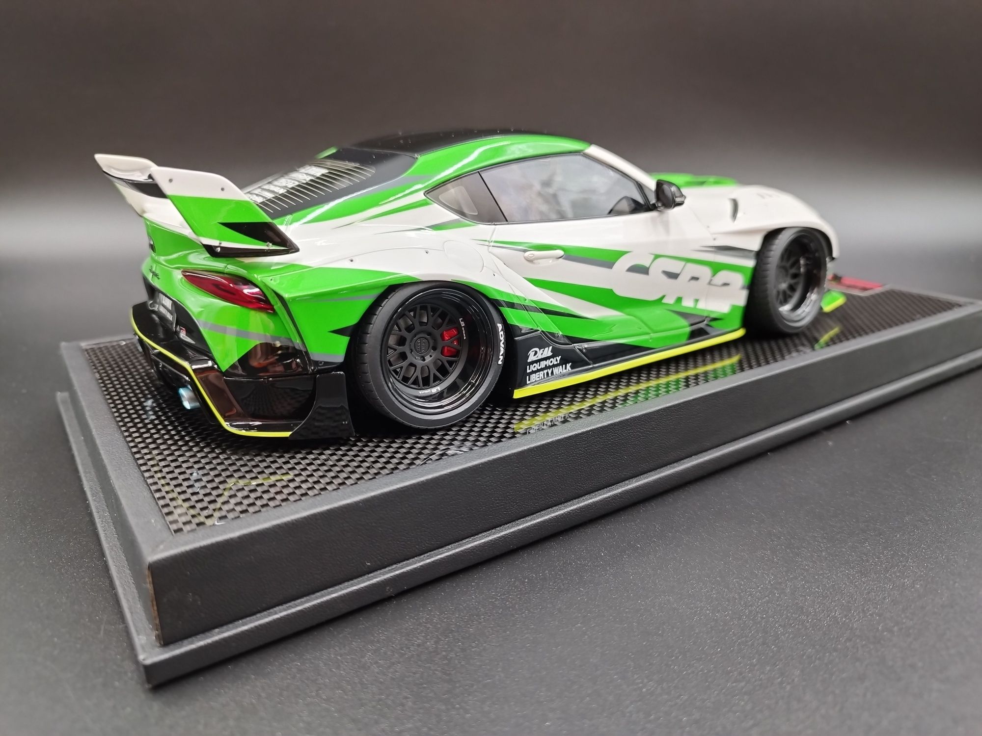 1:18 Liberty Walk + figurka  Toyota Supra A90 limit 34/50 sztuk