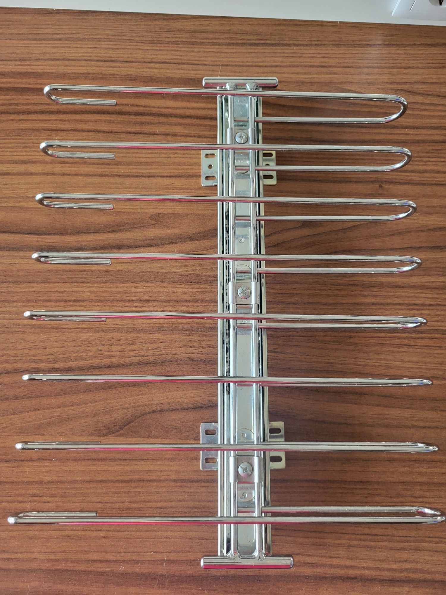 Cabides porta-calças extensíveis