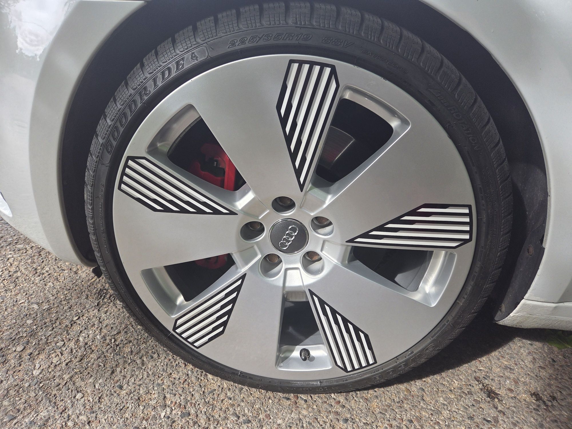 4x felgi 19 5x112 Audi A3 A4 B9 A5 S5 A6 C6 C7 C8 A7 A8 Q3 Q5