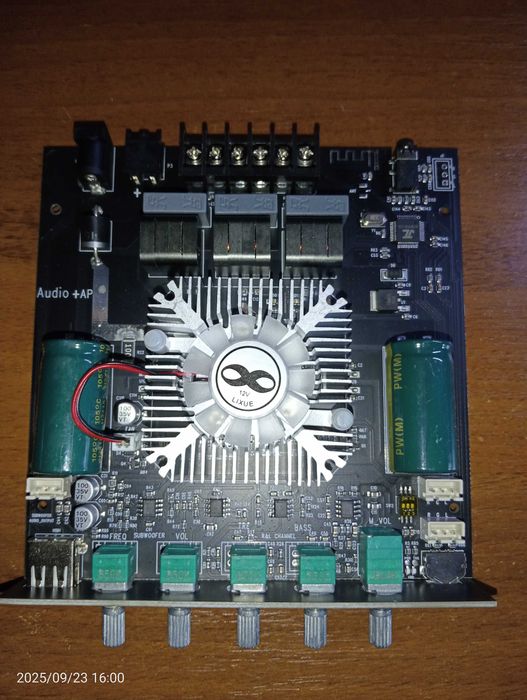 Підсилювач  ZK-HT21 3G