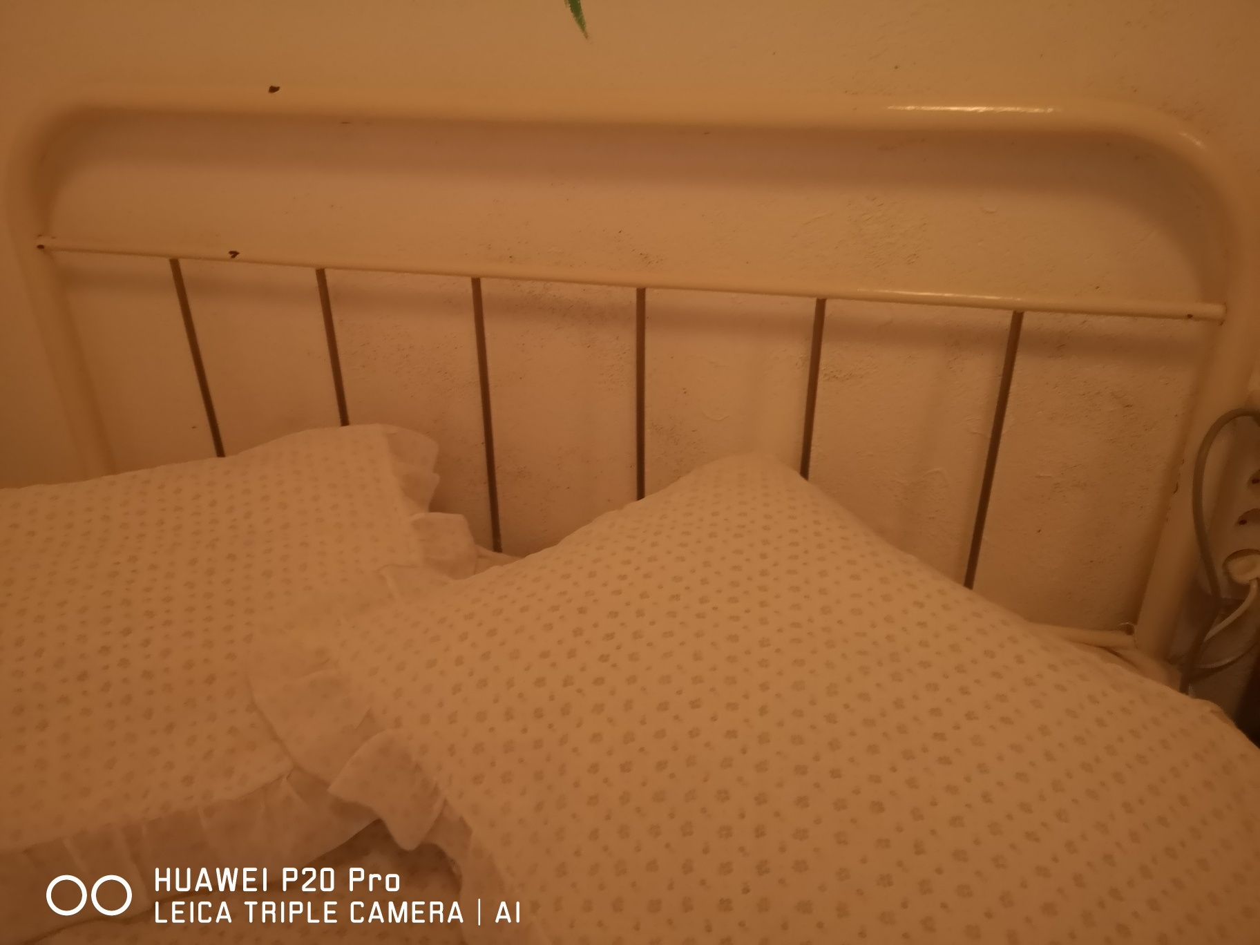 Cama ferro sem colchão