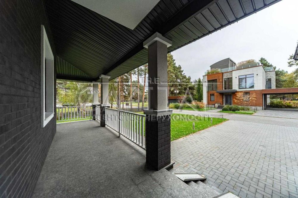Оренда будинку в котежному містечку "Riviera Village"