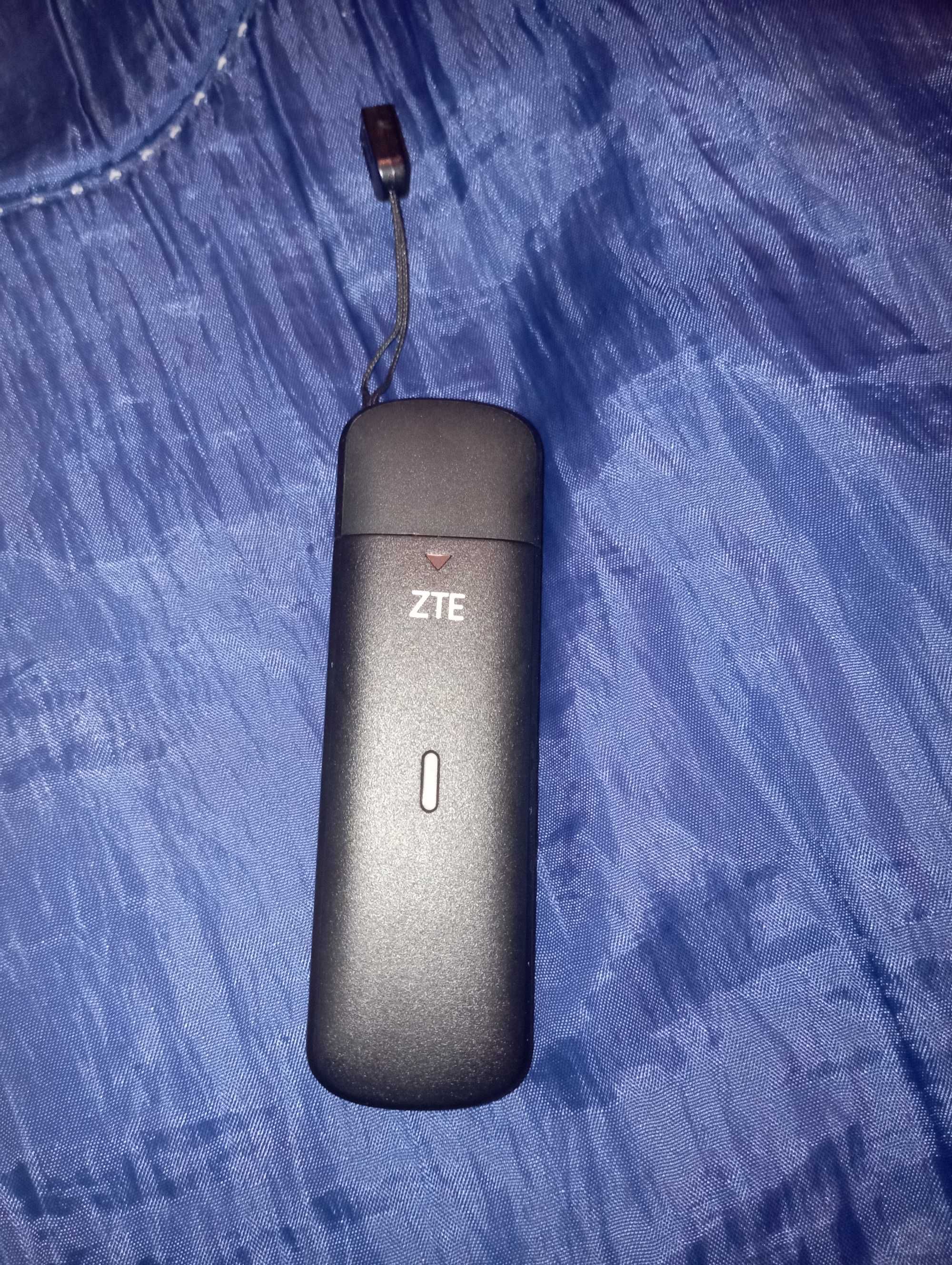 4G модем ZTE MF833U1