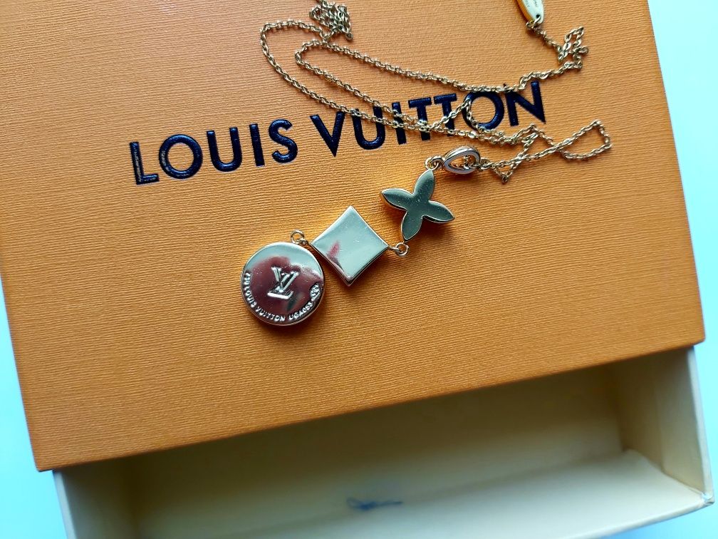 Łańcuszek naszyjnik LV Louis Vuitton złoty cyrkonie monogram