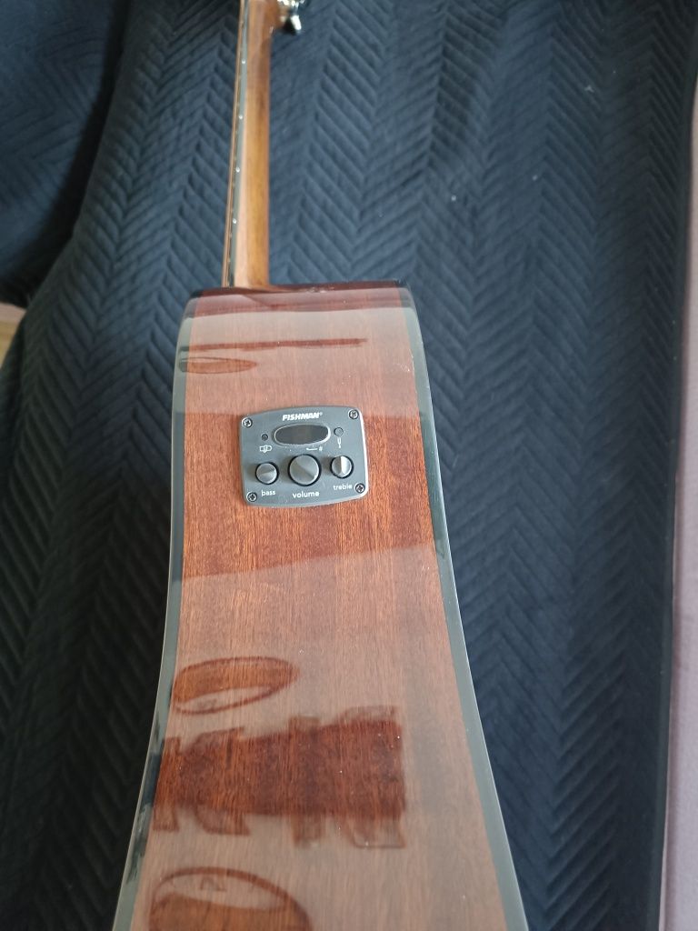 Gitara leworęczna elektro-akustyczna Fender