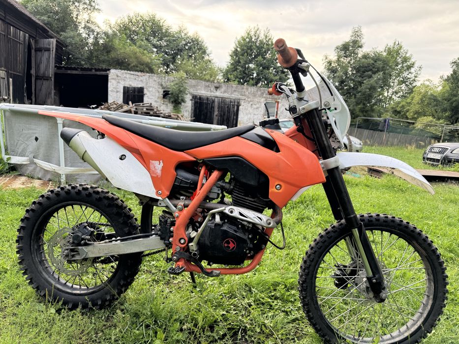 Cross barton 150cc BTS