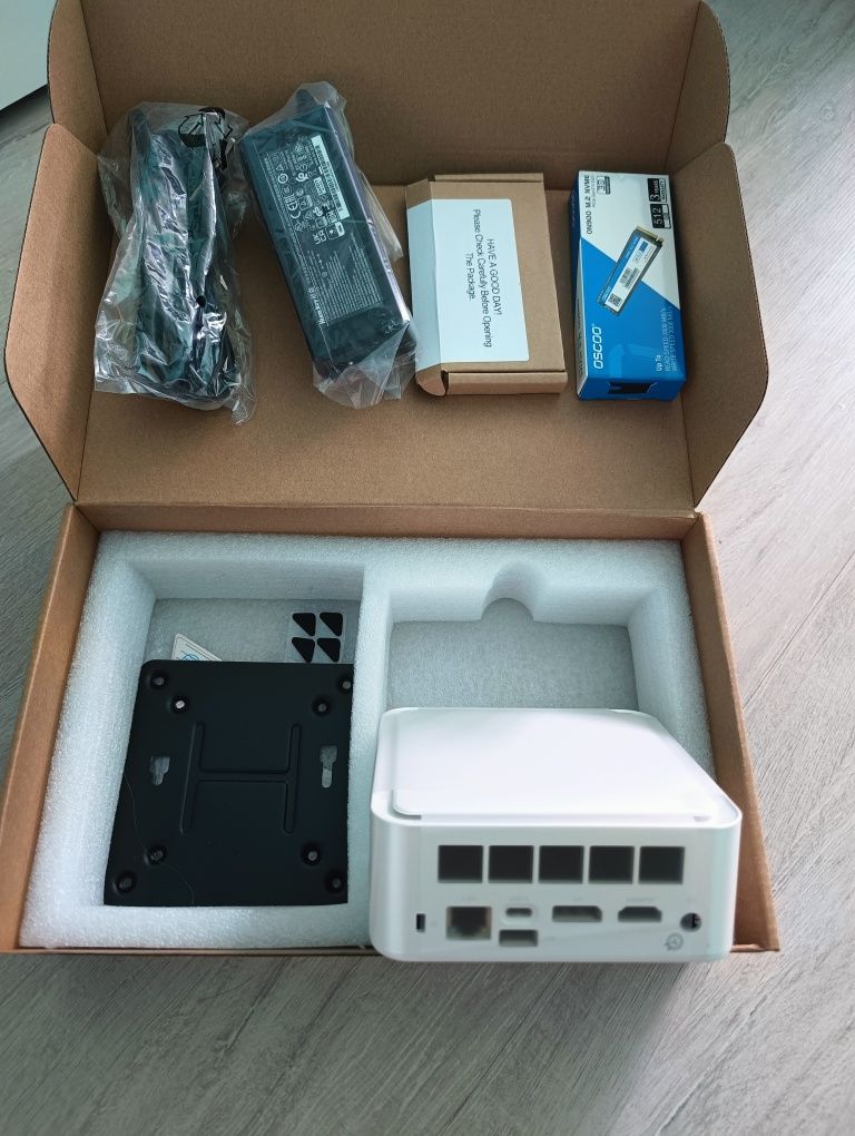 Міні ПК SZ BOX Z66 Ryzen 5 6600H