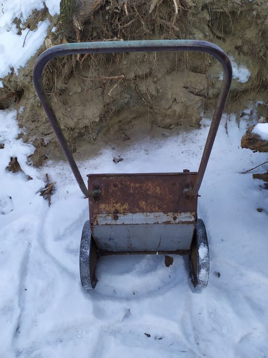 Тачка садовая двухколёсная