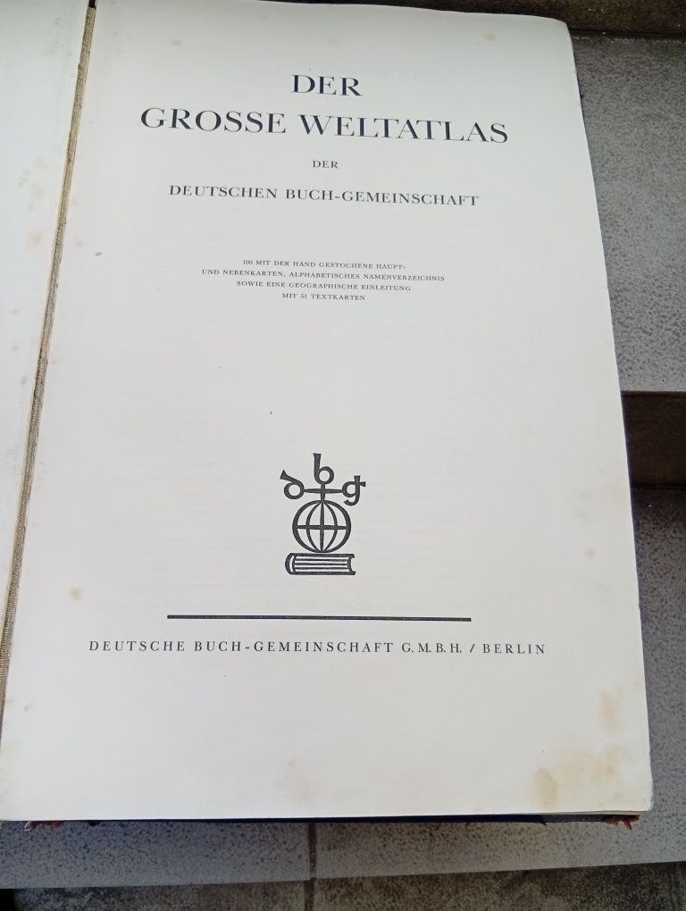 Ogromny atlas świata 100 map