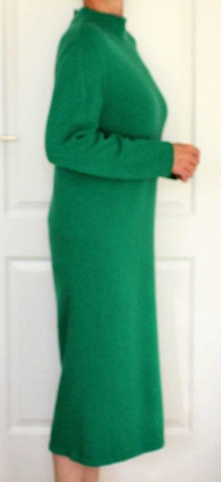 Sukienka United Colors of Benetton M 38 / L 40 wełna
bardzo dobry