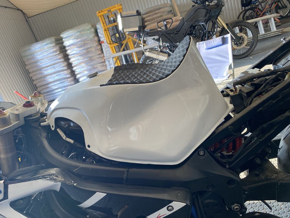 Zbiornik bak paliwa stunt honda cbr 600 f4i 01-06 czesci