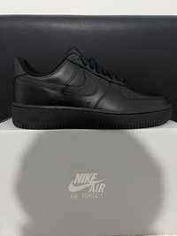 Nike Air Force 1 Black