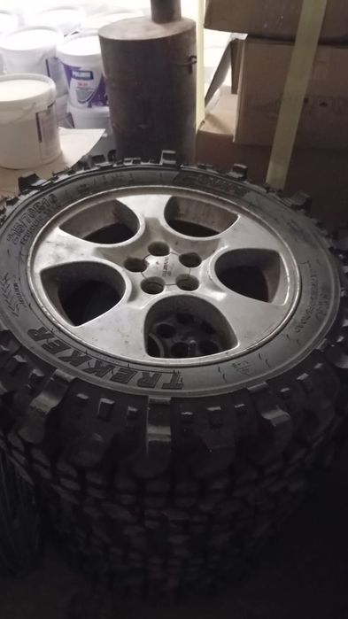 Резина 215/70 R16