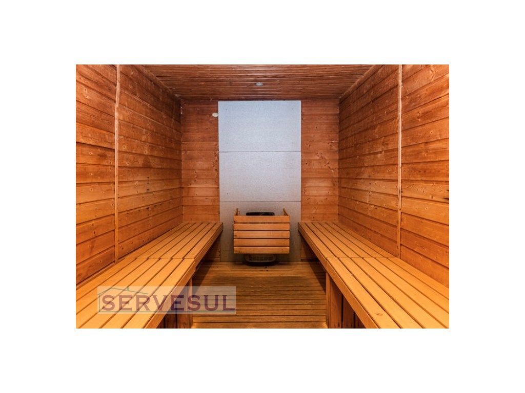 Apartamento Turístico,
Os Apartamentos, Modernos e Espaçosos, poss...