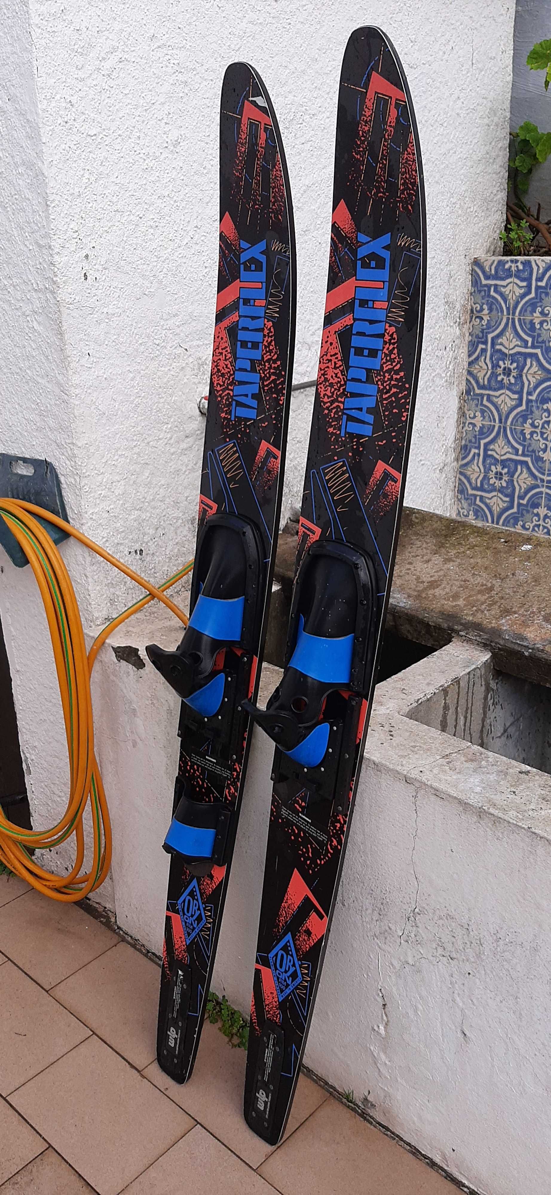 Skis Aquáticos "Taperflex"