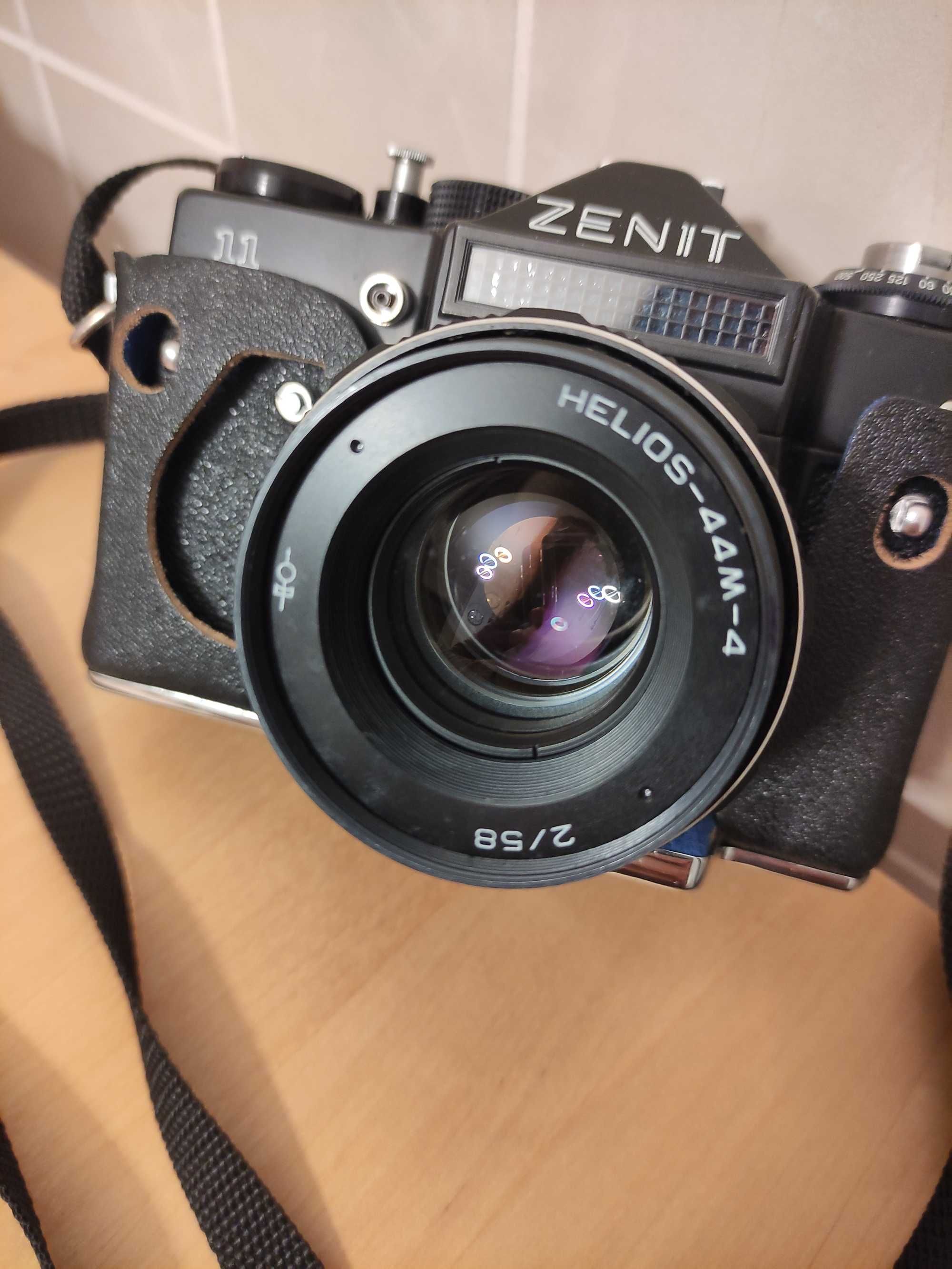 Zenit 11 com Helios-44M-4