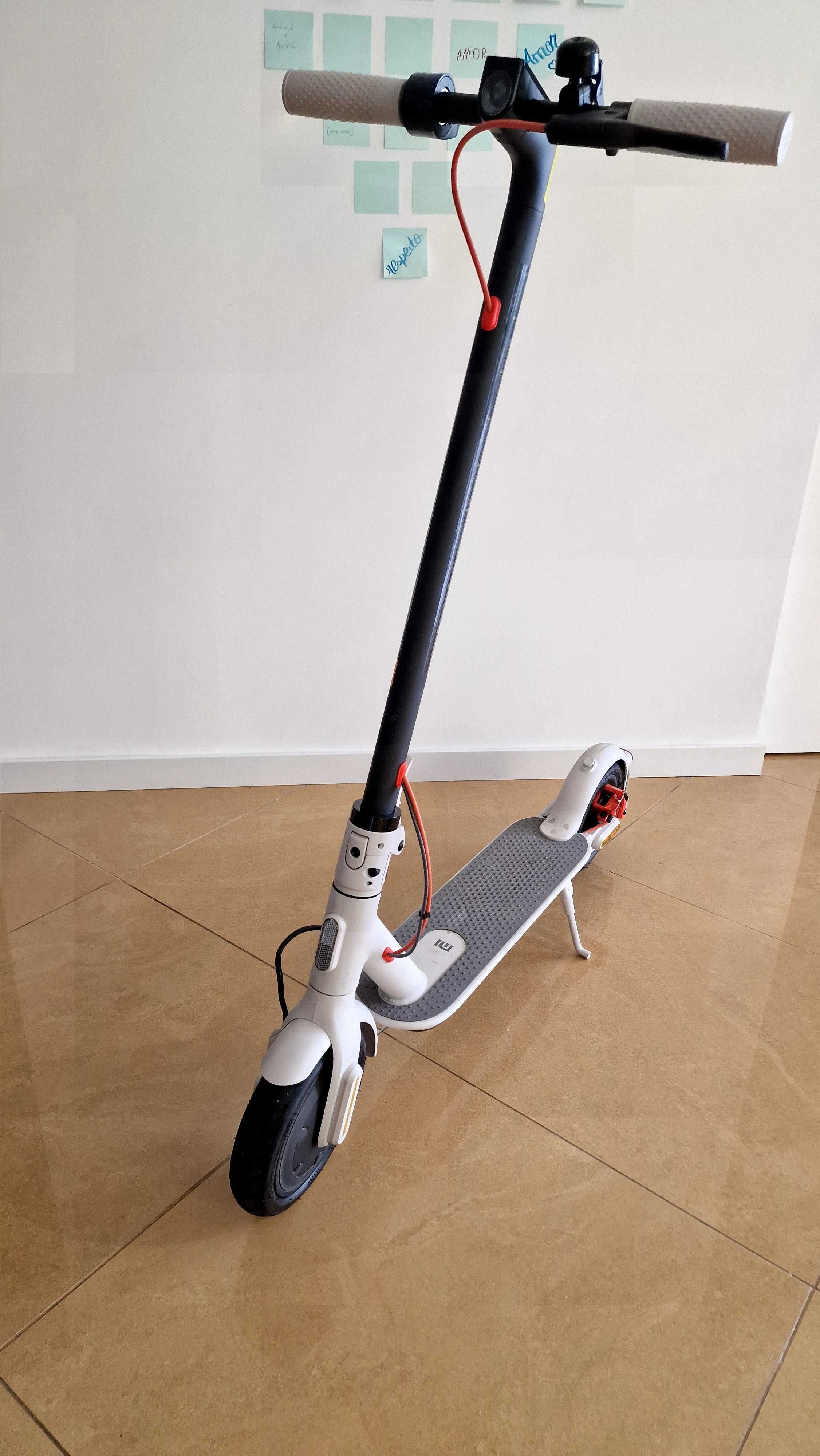 Mi Eletric Scooter 3