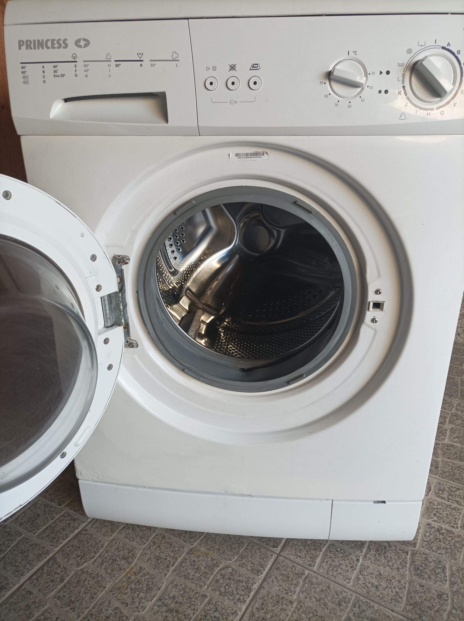Máquina de lavar roupa