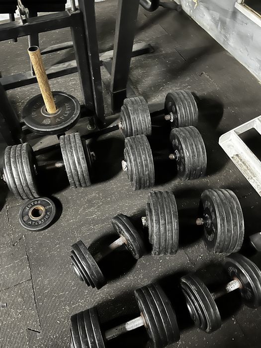 Продам гантелі 43 та 48 кг. 2 пари ІнтерАтлетика