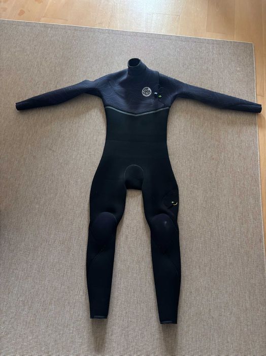 Fato surf Rip Curl E bomb 4/3 como novo