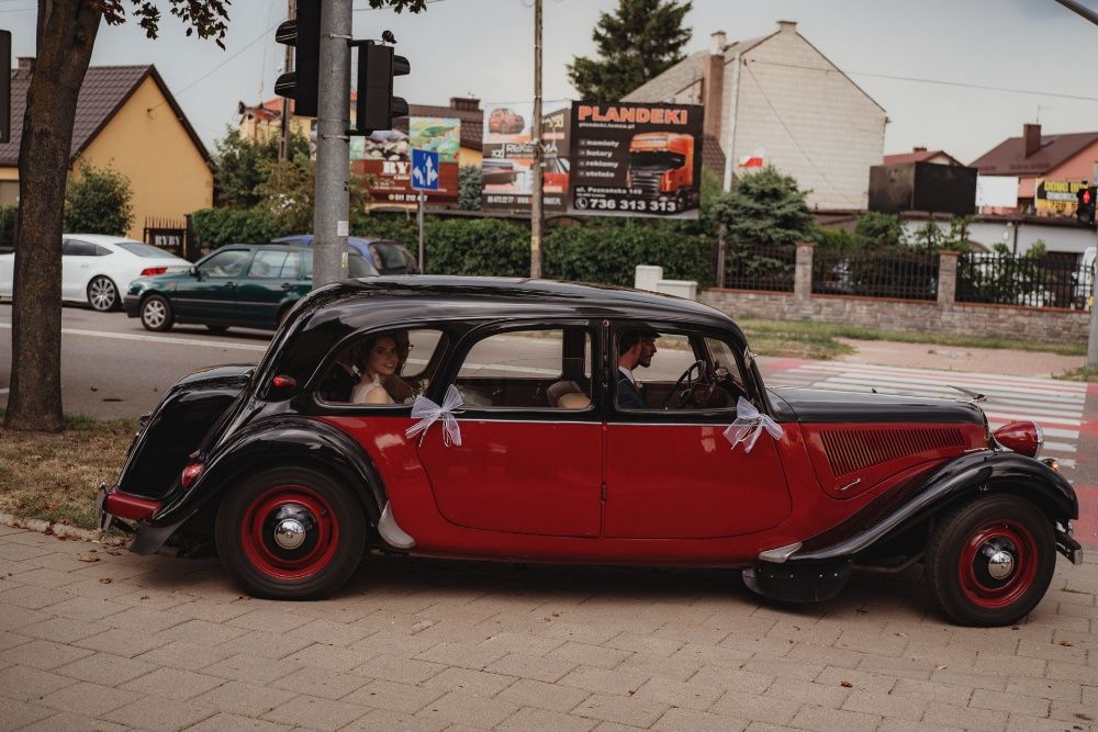 Zabytkowe Citroeny DS B11 auta na ślub wesele retro klasyk Białystok