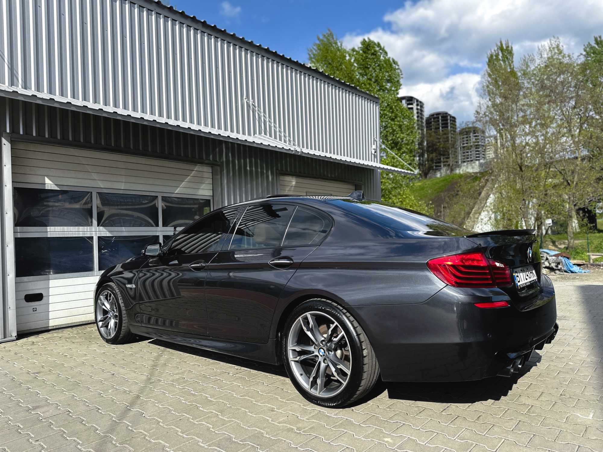 BMW F10 535i 14' рестайлінг