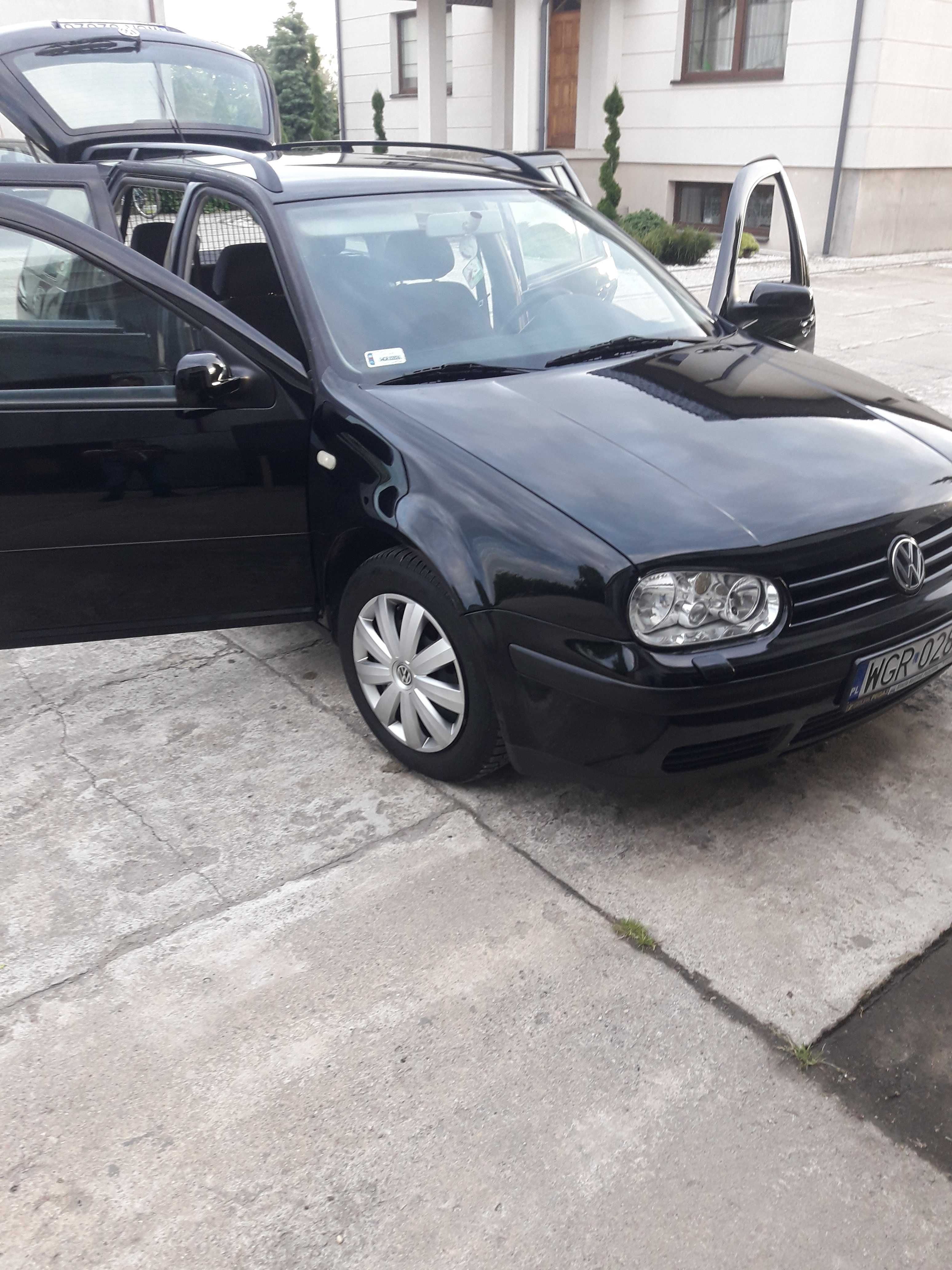 Golf 4 Variant 1.4 16v czarny