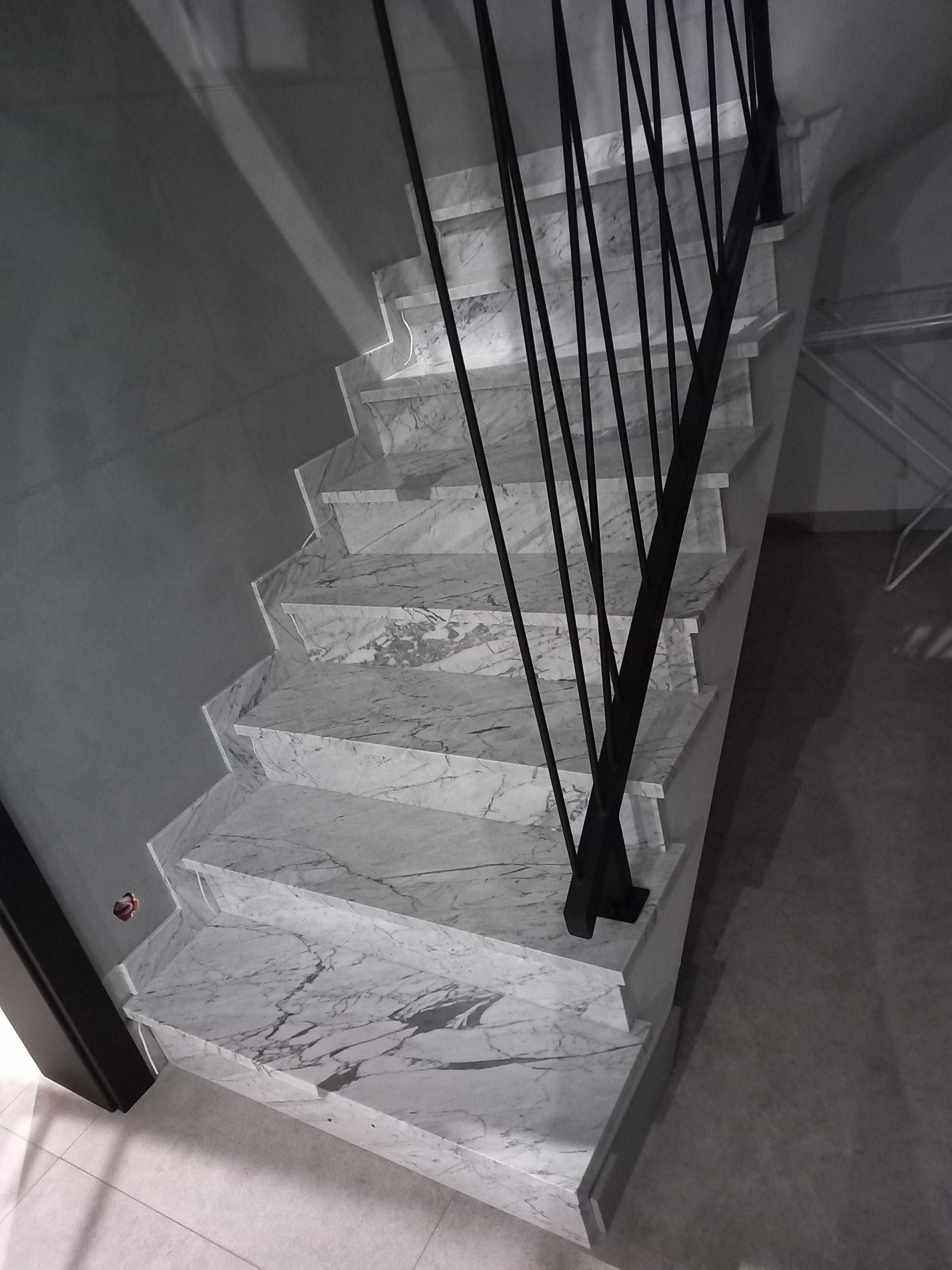 schody wewnętrzne  granitowe konglomerat blat zewnętrzne kamienia