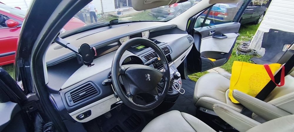 Peugeot 807 2.0 hdi