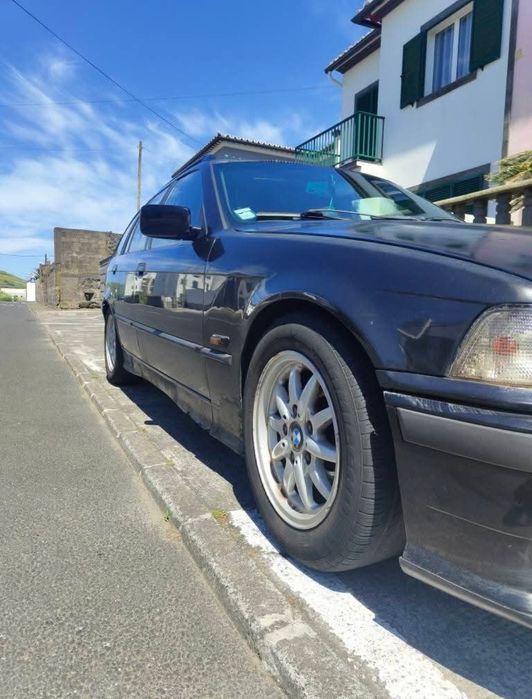 Vendo  BMW E36 Touring 325tds
