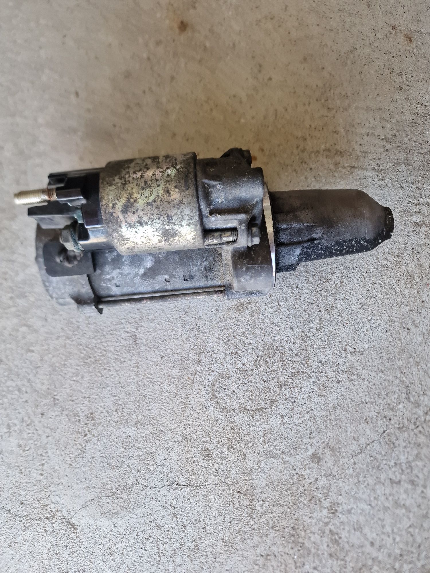 Motor de arranque Mercedes cla 180 urban