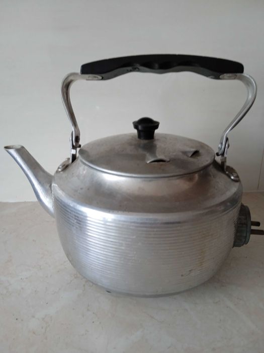 Czajnik elektryczny aluminiowy 1986 rok