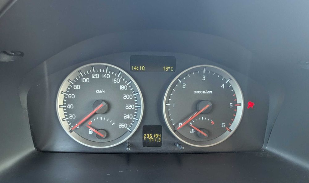 Volvo V50 1.6 | 4150€