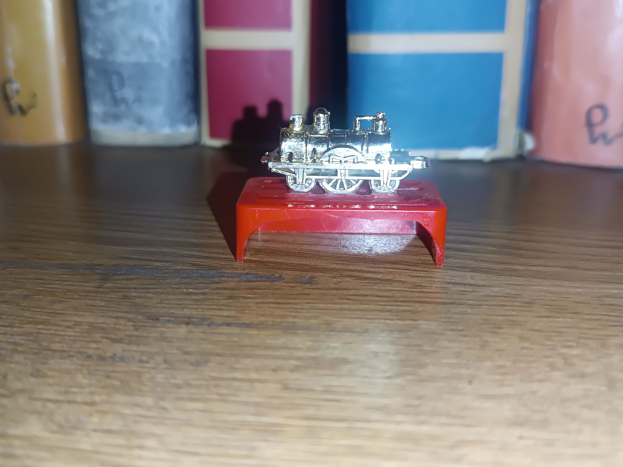 Miniaturowe samochody z dawnych lat lata 70