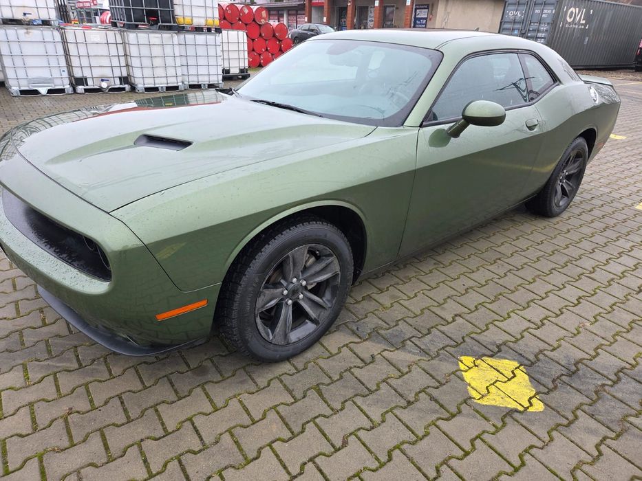 Dodge Challenger Dodge Challenger 3.6 305ps+gaz  automat skóra kamery 22rok
