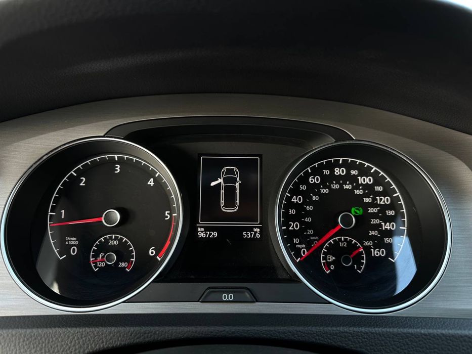 Volkswagen Golf 2015 2.0 дизель