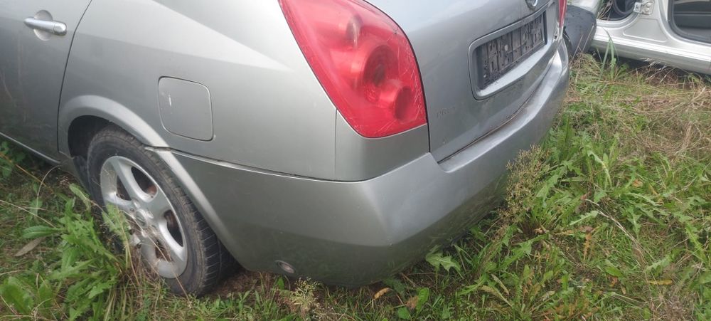 Nissan Primera P12 lampa tył prawa lewa