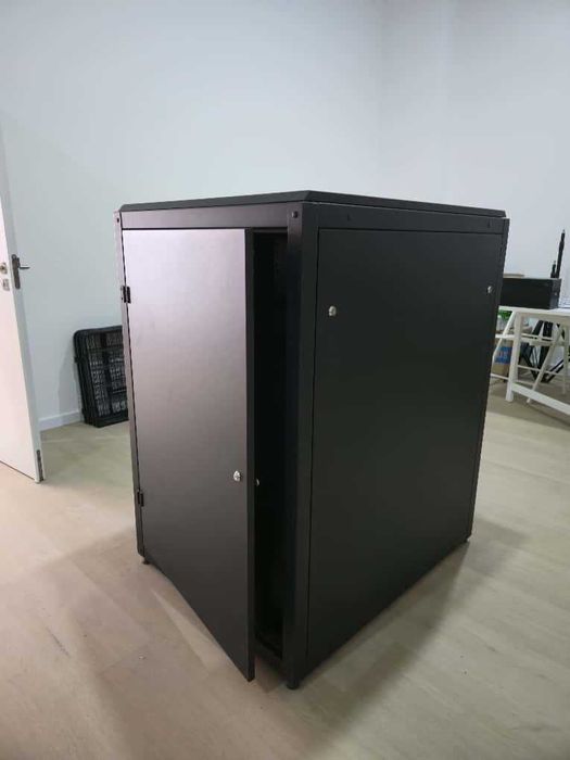 Bastidor OLIRACK19 – Armário Industrial Insonorizado